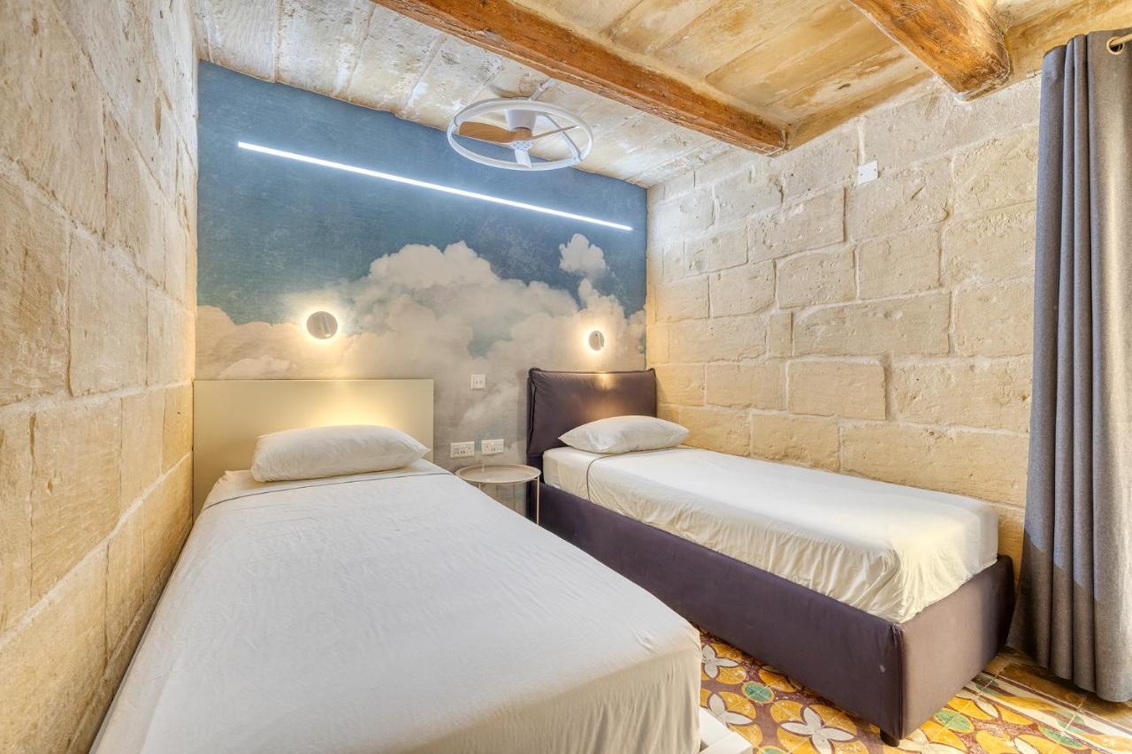 Le Petit Voyage - Chill Out Vila Cospicua Exterior foto